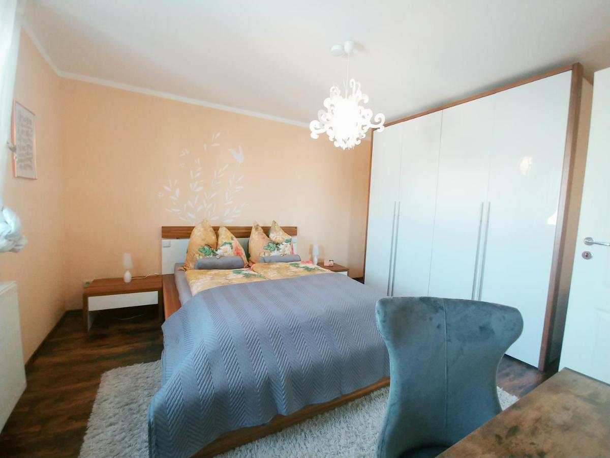 Wohlfuehlzeit Im Zittauer Gebirge Appartement Buitenkant foto