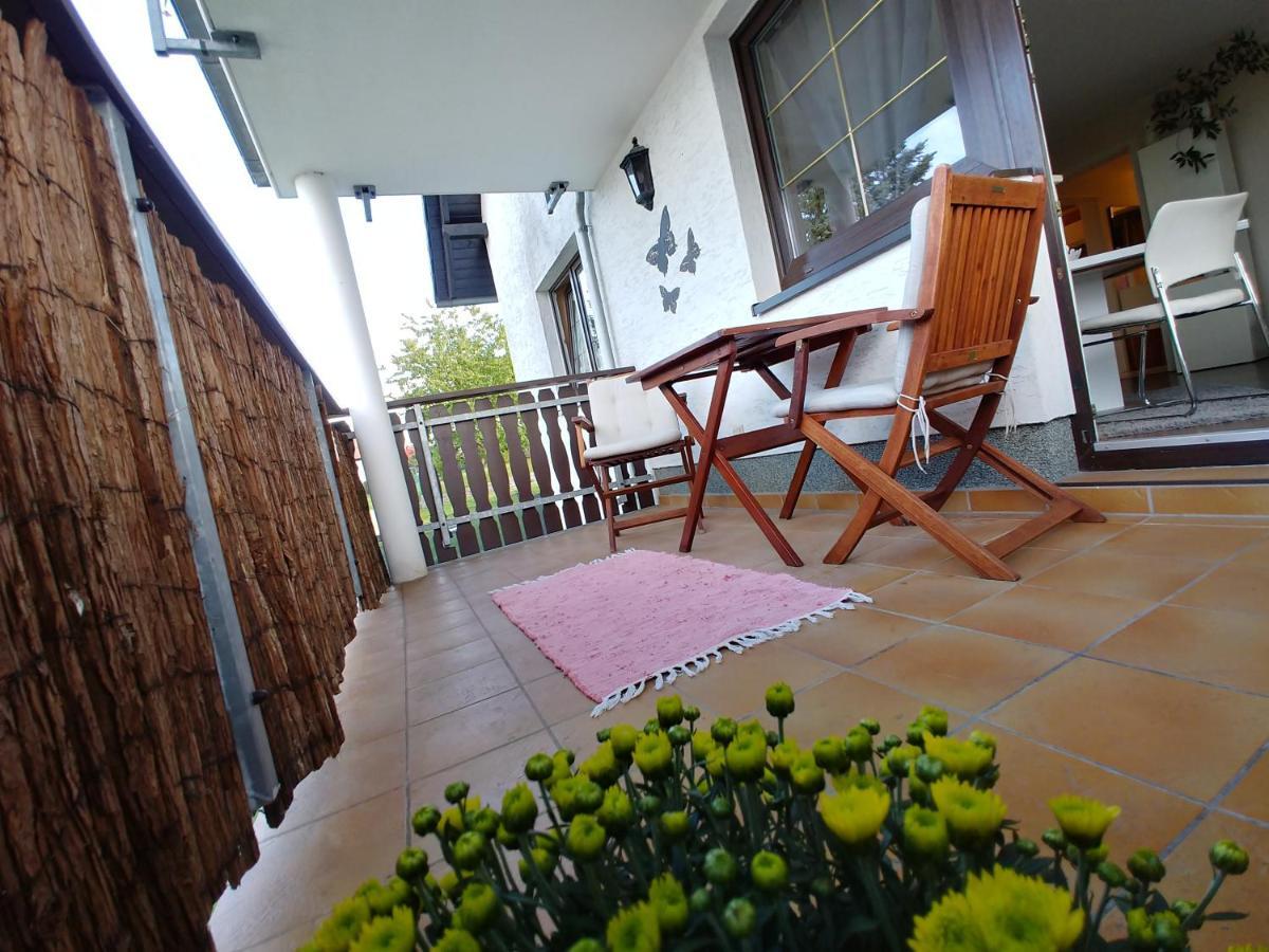 Wohlfuehlzeit Im Zittauer Gebirge Appartement Buitenkant foto